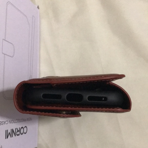 iPhone 11 phone case - Picture 9 of 11